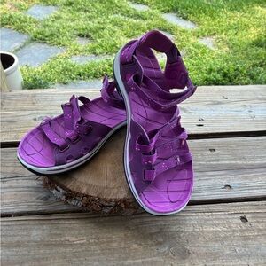 LL Bean Walking Waterproof Sandals. Adjustable straps! 7M